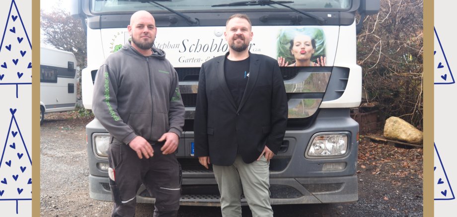 Beige Grün Schwarz Illustrativ Adventskalender Türchen Instagram Post - 23 (2)