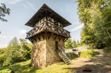 Blick auf den Römerturm