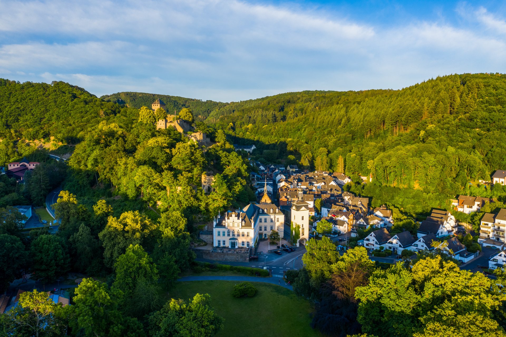 Schloss & Burg Sayn in Bendorf-Sayn Schloss & Burg Sayn in Bendorf-Sayn